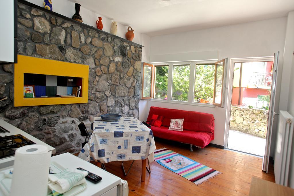 Casa Manu Apartments モンテロッソ・アル・マーレ エクステリア 写真